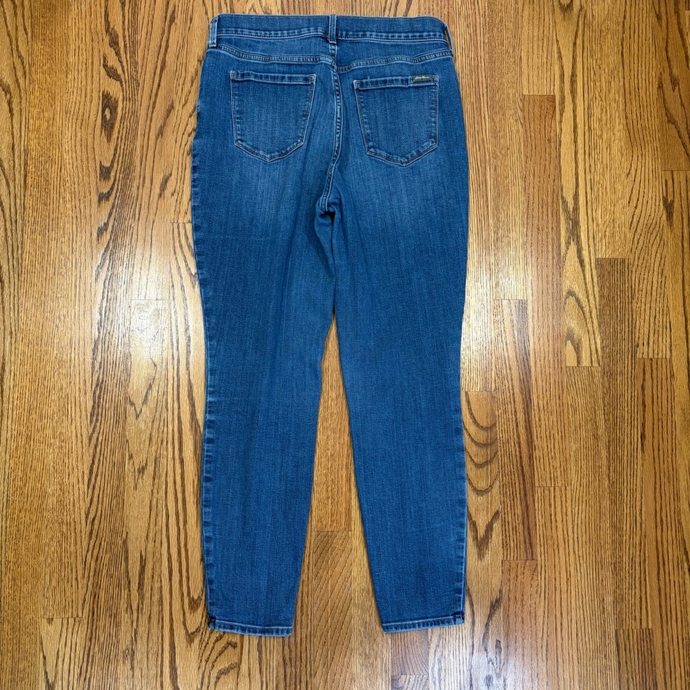Eddie Bauer Women's Revival High-Rise Skinny Jeans - Picture 5 of 11